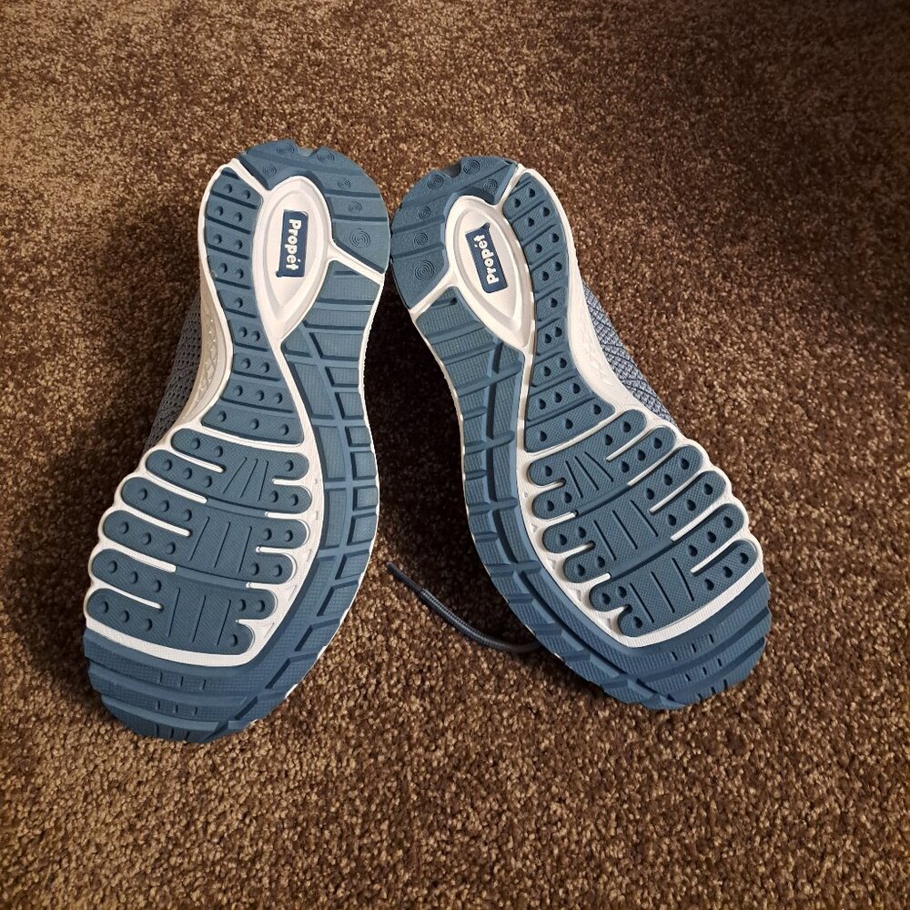 NWOT Propet Tour Knit Women's Sneaker - Picture 8 of 10